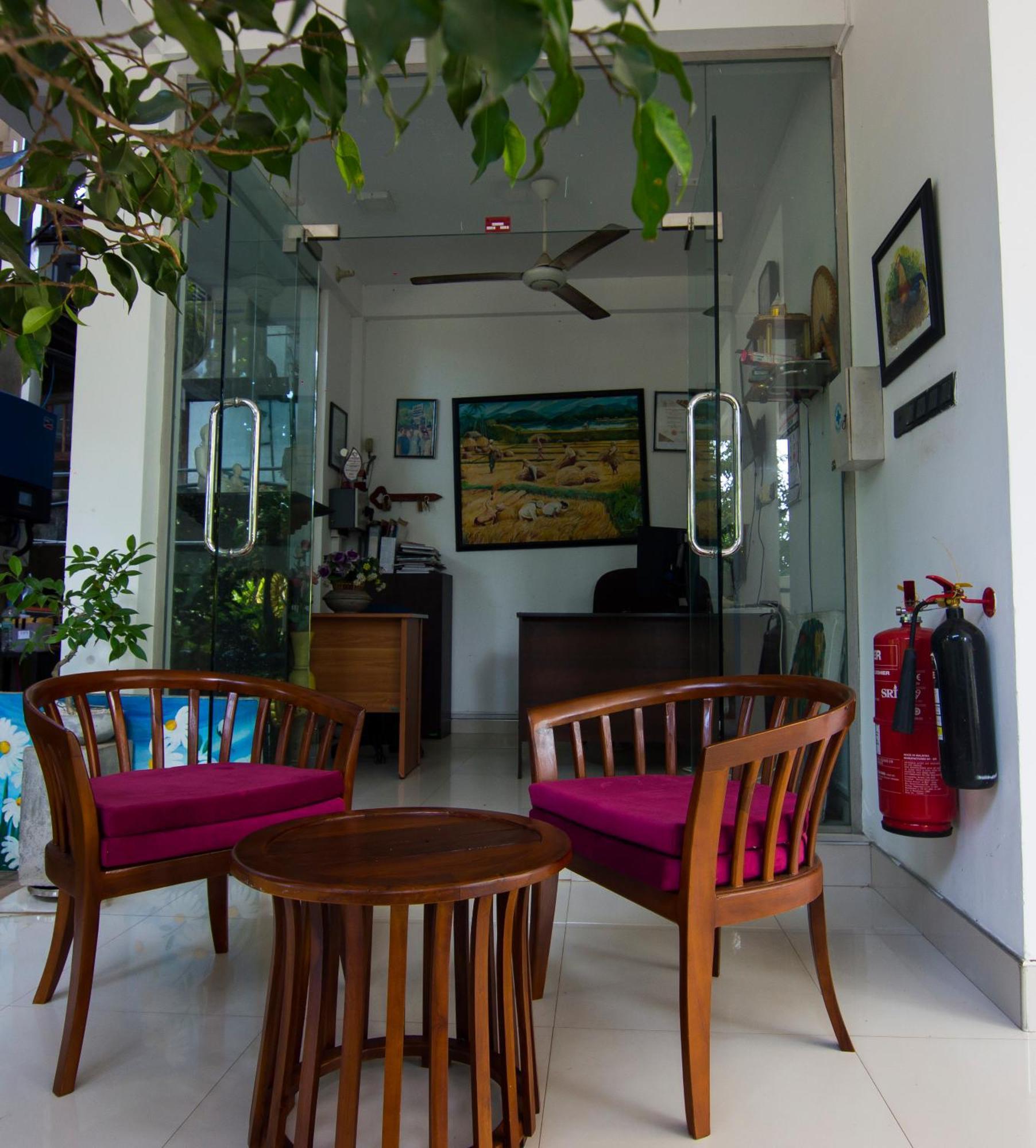 Hotel Siyathma Polonnâruvâ Extérieur photo